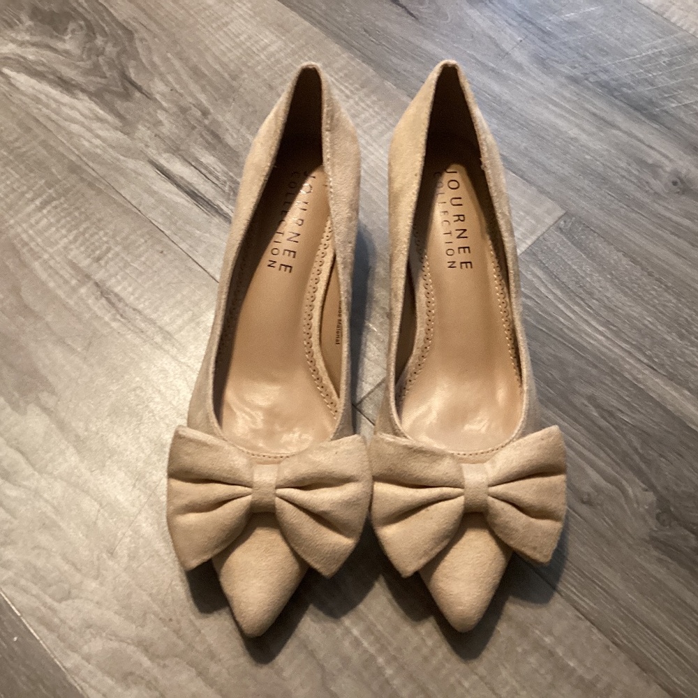 Journee Collection